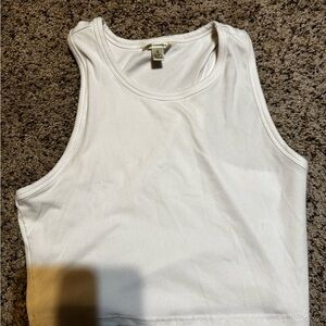Versona Classic White Tank Top